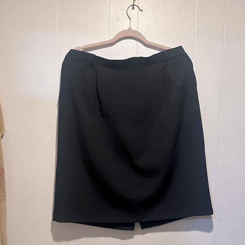 Vintage Bentley‎ black skirt